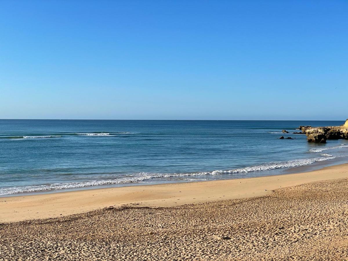Beautiful 2-Bed Apartment Golf Pool Beach 法鲁区 外观 照片
